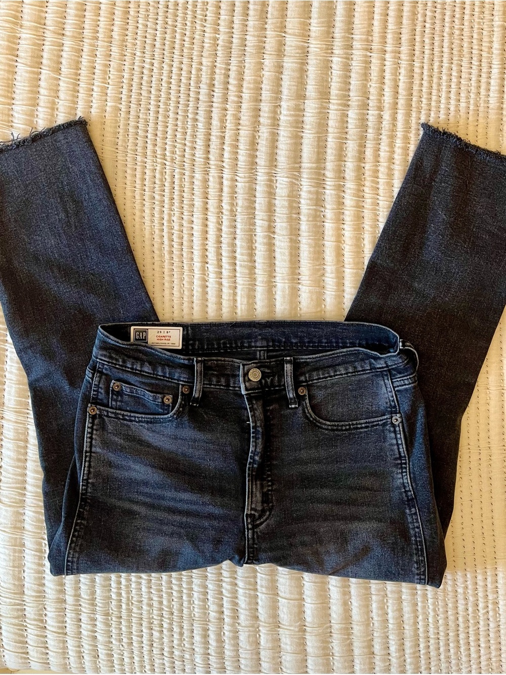 GAP Cigarette High Rise Women’s Jeans in Washed Black